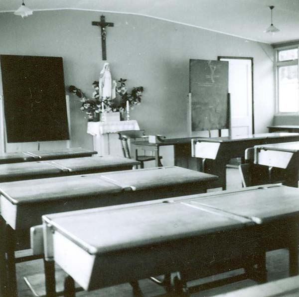 classroom2.jpg - A typical classroom.