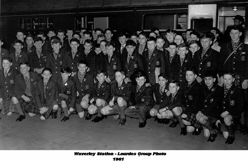 lourdes_group_1961.jpg - School party ready to depart from Waverley Station on their was to Lourdes in 1961.
